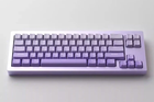 Monsgeek M7W Purple - Akko V3 Cream Blue Pro